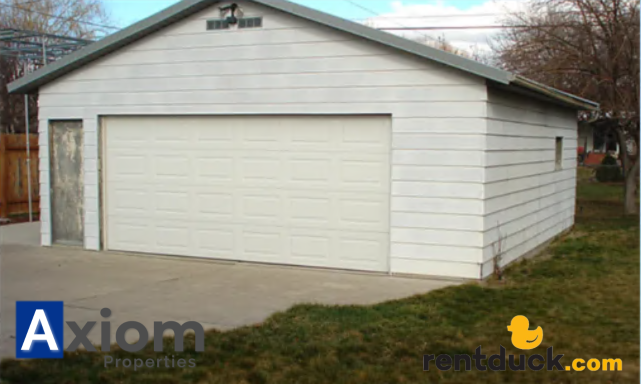 420 Packard Ave - Photo 2 of 25