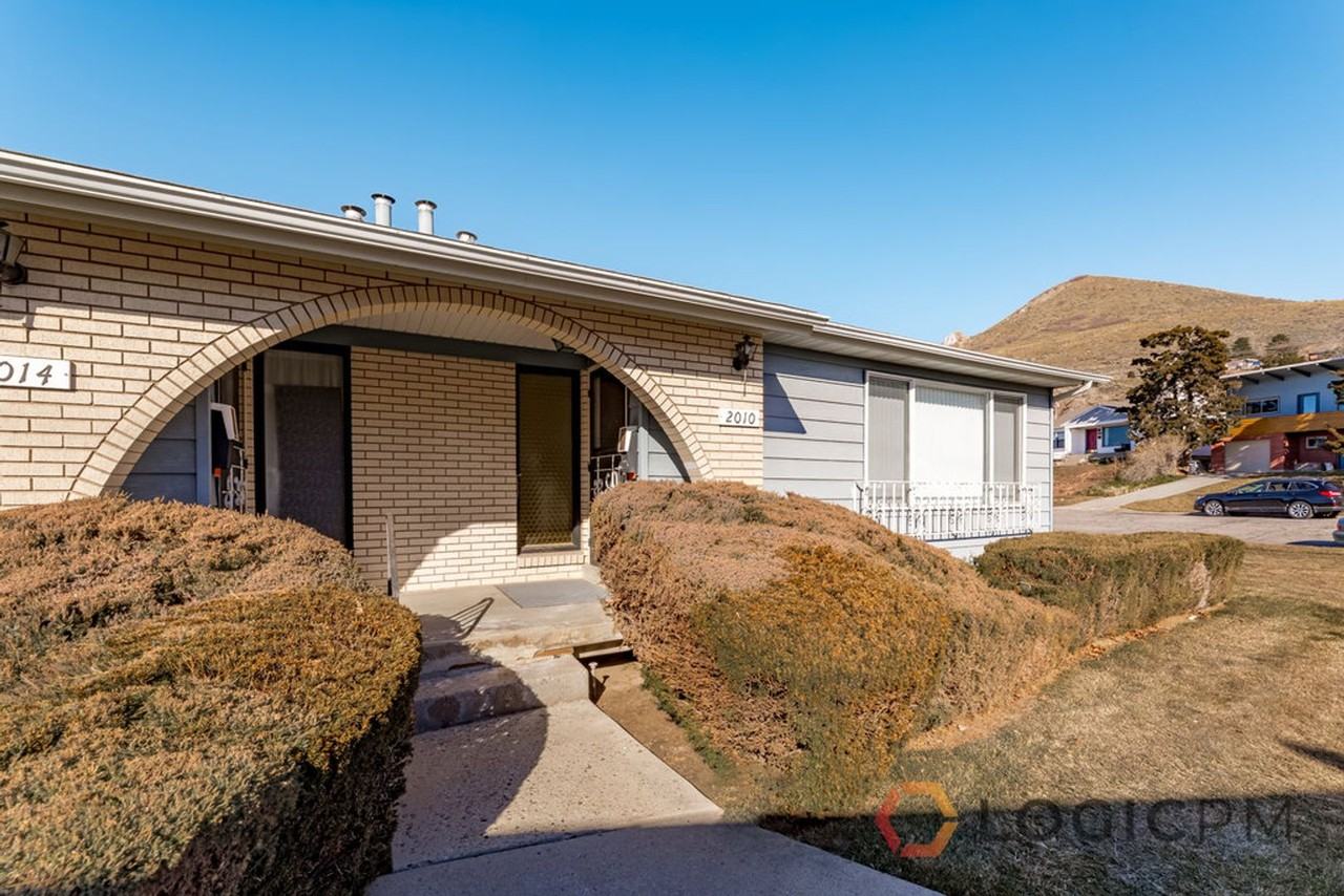 2010 S 2600 E #2010 - Photo 2 of 19