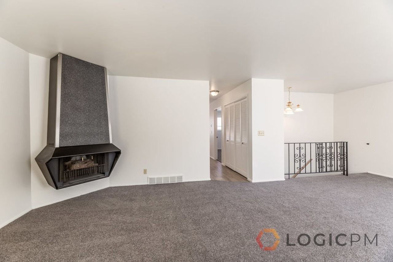 2010 S 2600 E #2010 - Photo 6 of 19