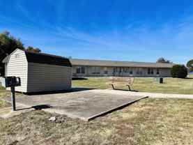 709 E Woodland - Photo 1 of 1