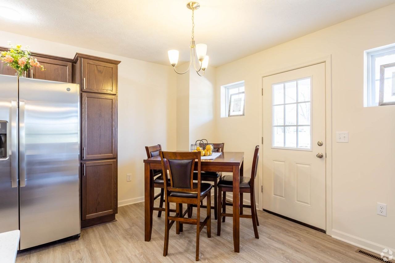 177 Redon Cir - Photo 5 of 15