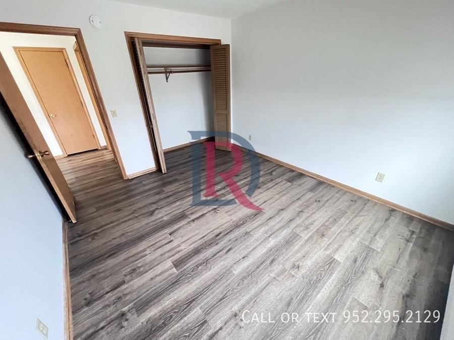 4253 Webber Pkwy #14 - Photo 6 of 11