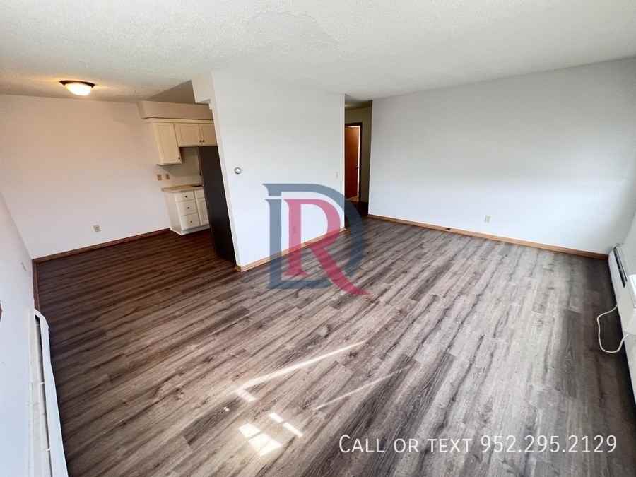 4253 Webber Pkwy #14 - Photo 7 of 11