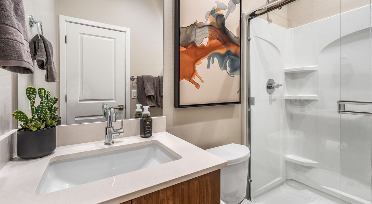 6314 S 47th Dr - Photo 4 of 50