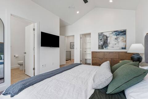 765 Nw #302 - Photo 7 of 46