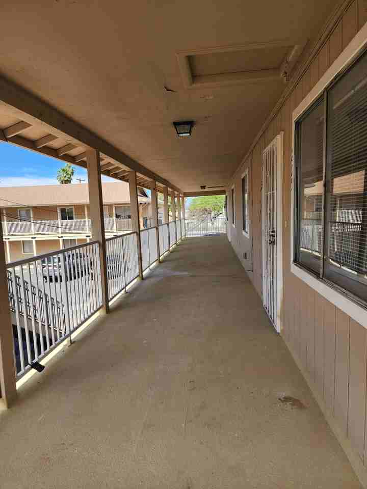 143 S Doran Bldg F #205 - Photo 3 of 20