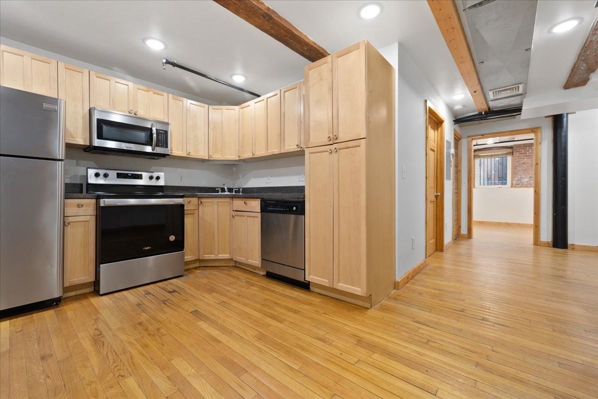 325 Lafayette St #1003 - Photo 2 of 17