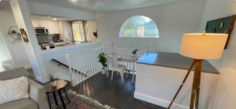 642 N Starcrest Dr ##W - Photo 3 of 46