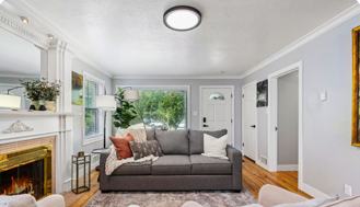 444 N Oakley St - Photo 1 of 1