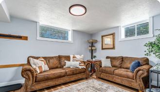 444 N Oakley St - Photo 1 of 1