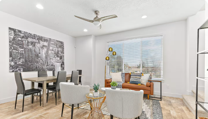 1812 W Irini Ln - Photo 2 of 26