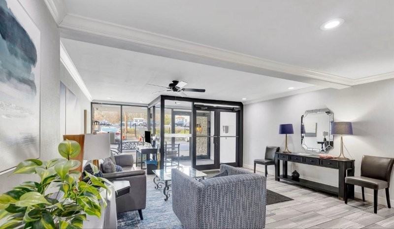 1815 William Howard Taft Rd #409 - Photo 4 of 20