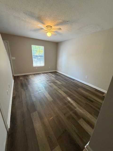 6022 Miami Street - Photo 3 of 14