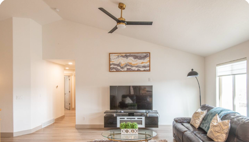 14343 S Highfield Dr - Photo 2 of 20