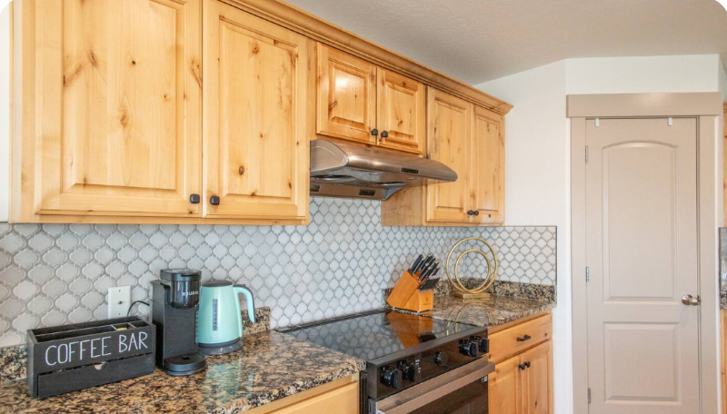 14343 S Highfield Dr - Photo 7 of 20