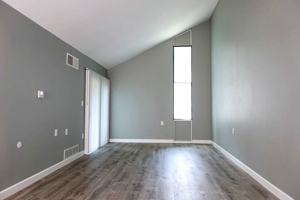 featured image of 1102 Salem Ave