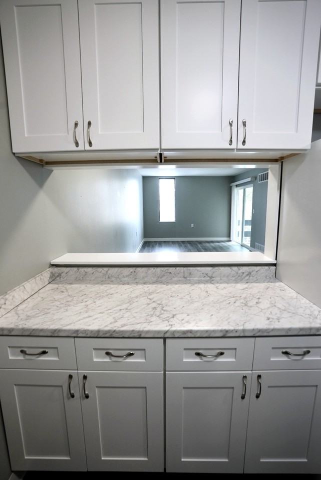 Salem Crown Apartments - Photo 4 of 10