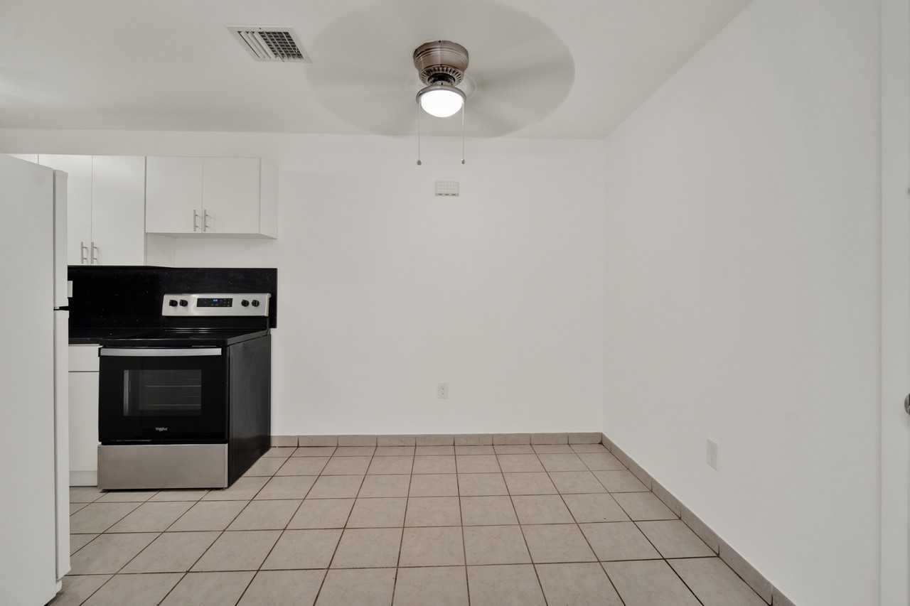 330-340 Madeira Ave. - Photo 3 of 12