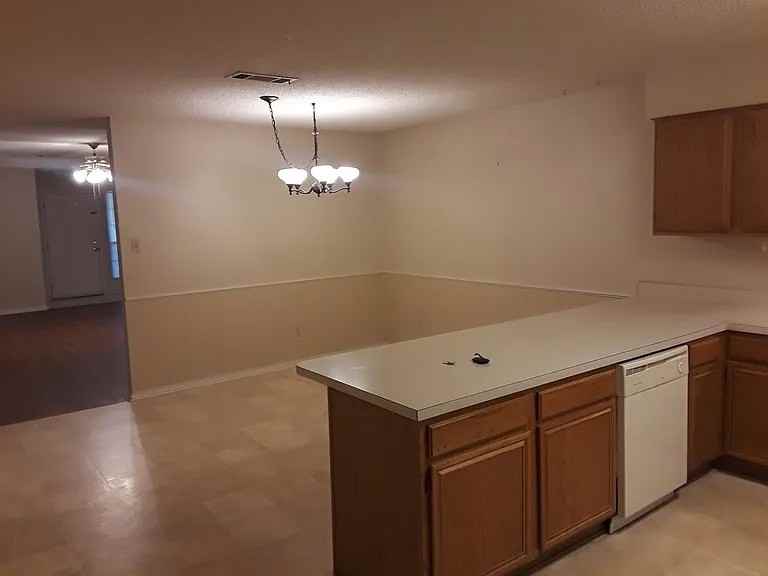 101 Blue Sky Drive - Photo 2 of 8