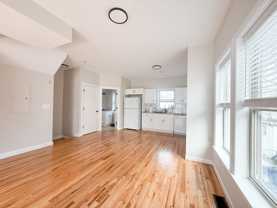 49 Norfolk St #C - Photo 1 of 1