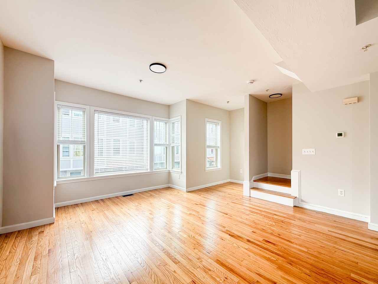 49 Norfolk St #C - Photo 3 of 13