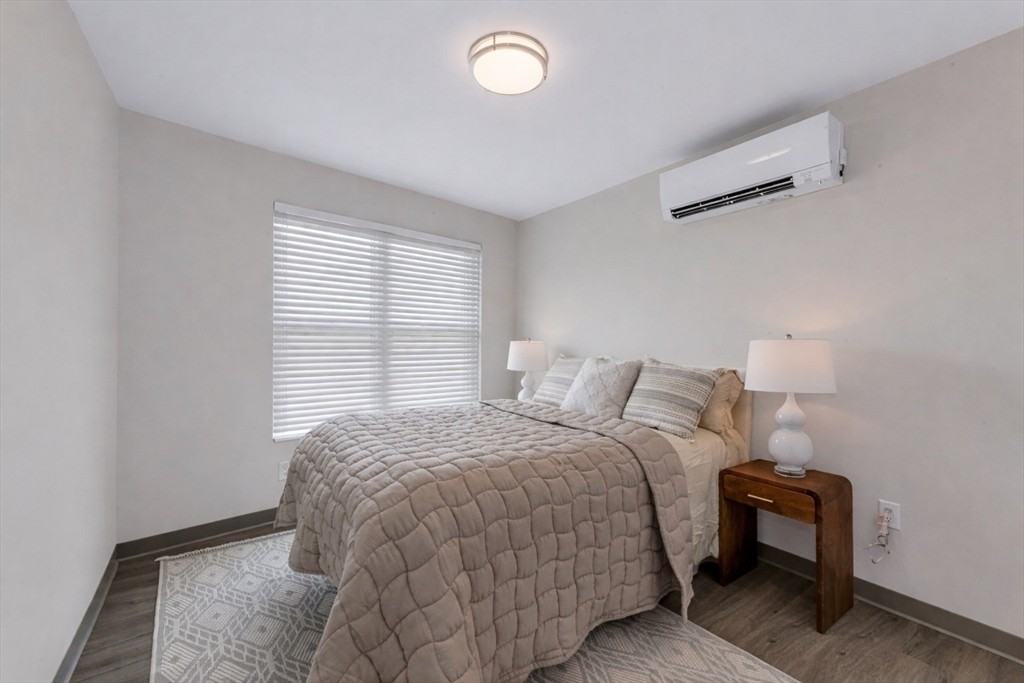 375 Cummins Hwy #402 - Photo 7 of 21