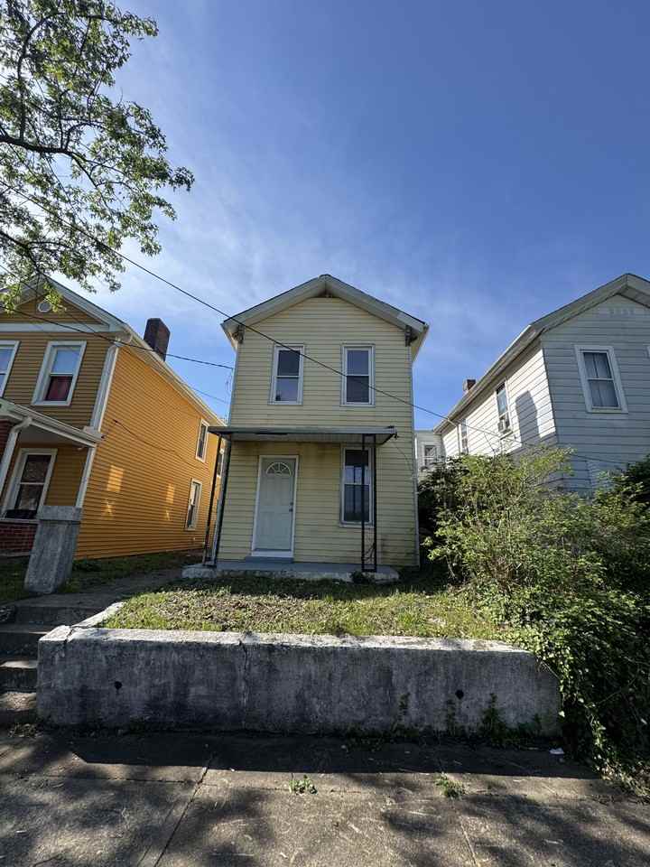 613 Chestnut St #NA - Photo 3 of 17