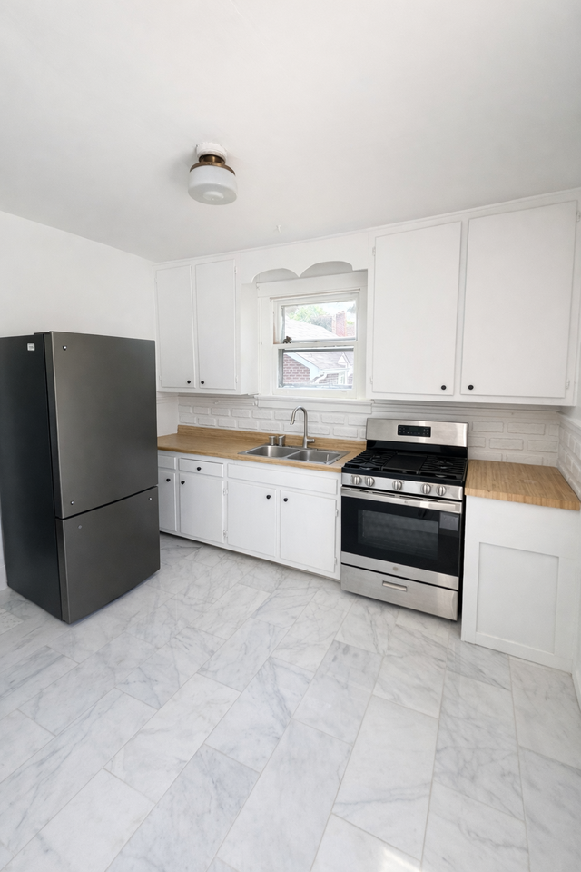 615 Overbrook Rd #2 - Photo 5 of 10