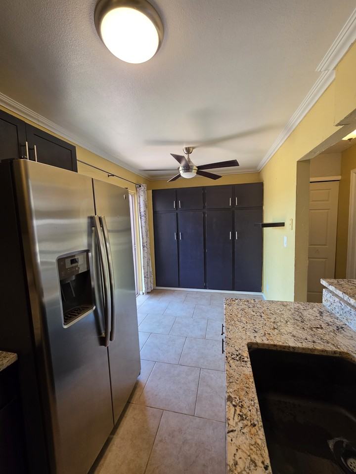 4434 W Pondview Dr #NA - Photo 7 of 23