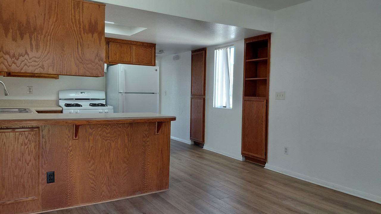 3417 Washington St #64 - Photo 3 of 15