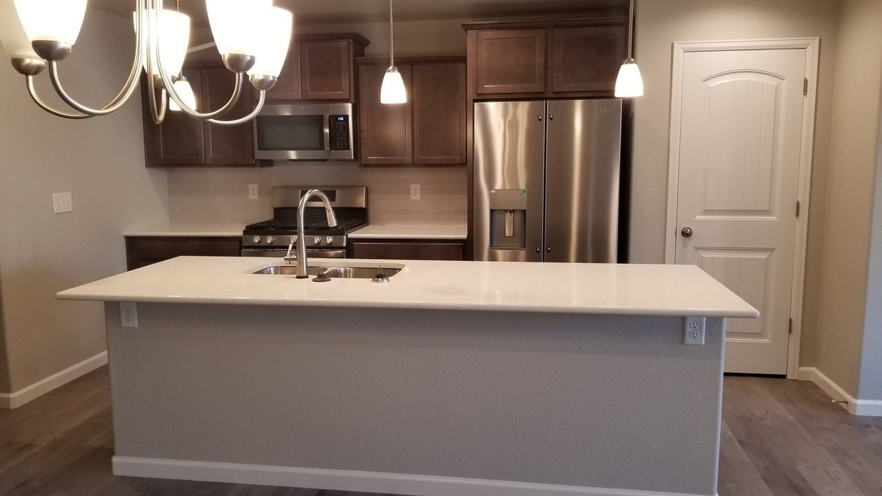 1055 Petra Hts - Photo 4 of 17