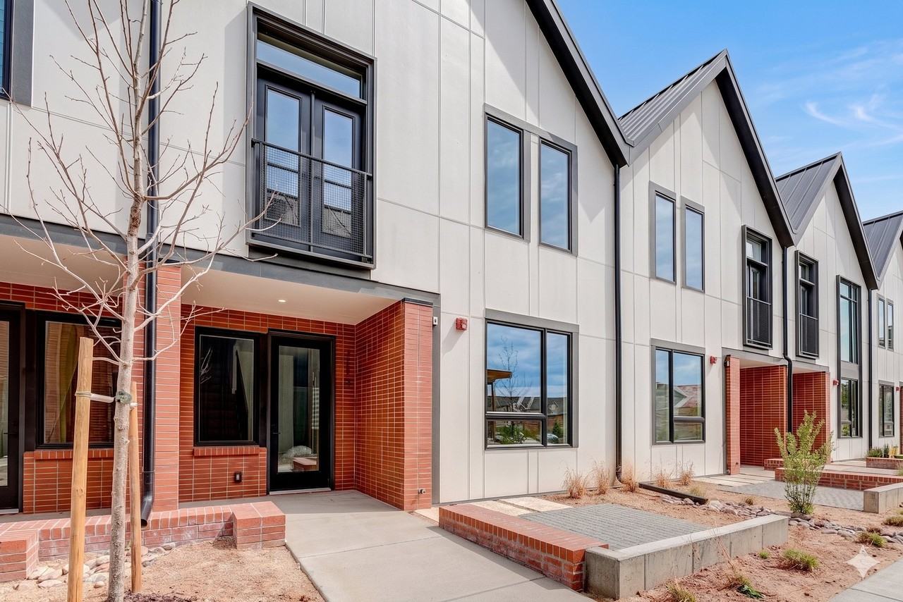 5735 W 91st Pl - Photo 2 of 17