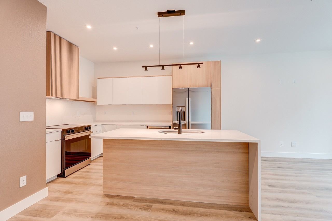 5735 W 91st Pl - Photo 4 of 17