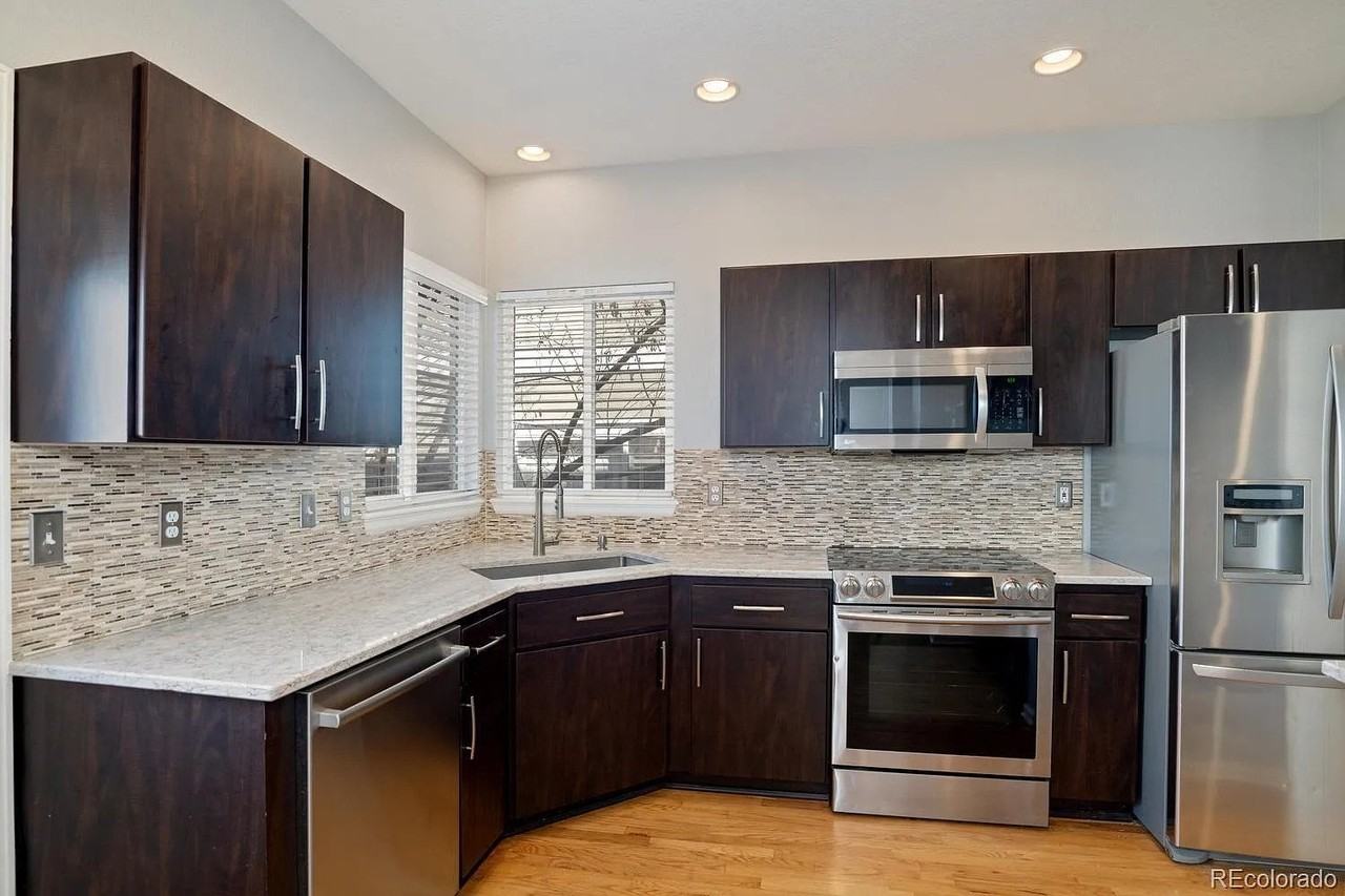 8094 E Harvard Cir - Photo 6 of 20