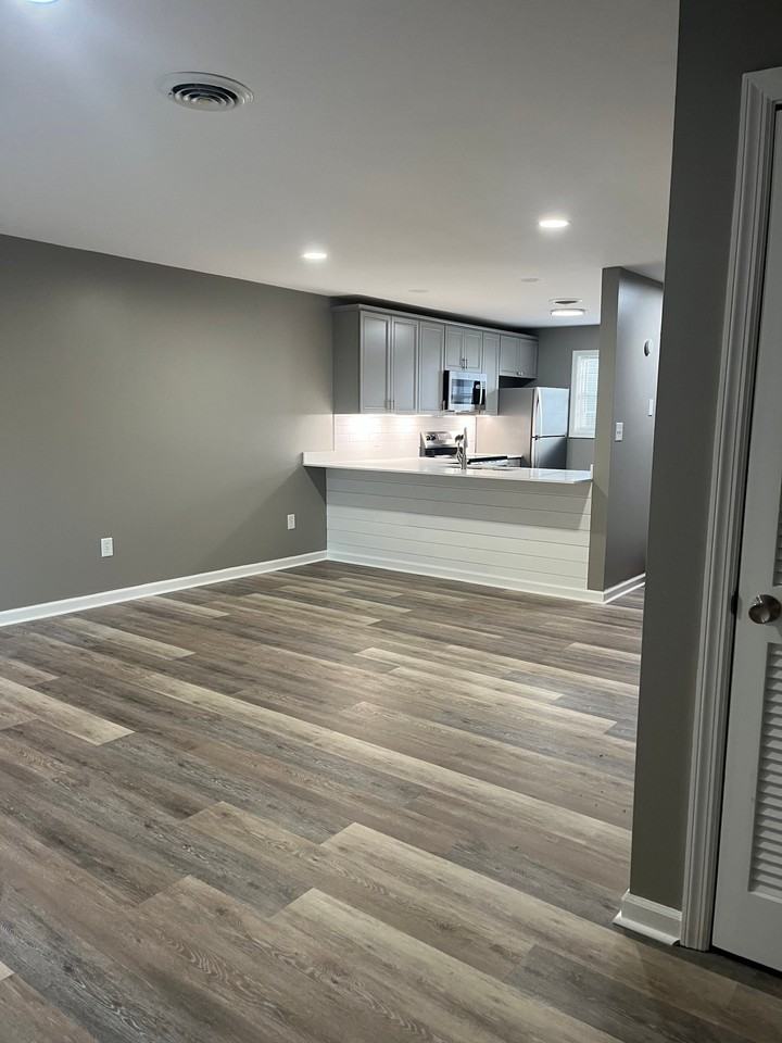 108 Shady Brook Dr - Photo 6 of 20