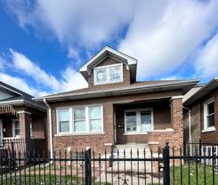 1620 N Laramie Ave - Photo 1 of 1