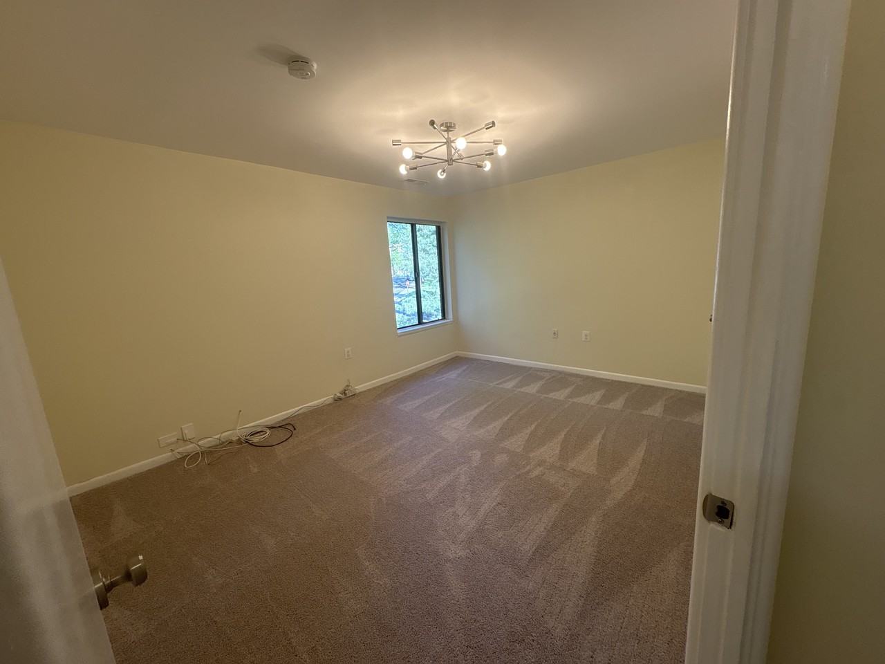 10549 Twin Rivers Rd #F2 - Photo 4 of 20