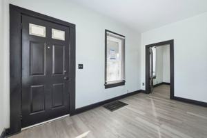 featured image of 2406 Miner St