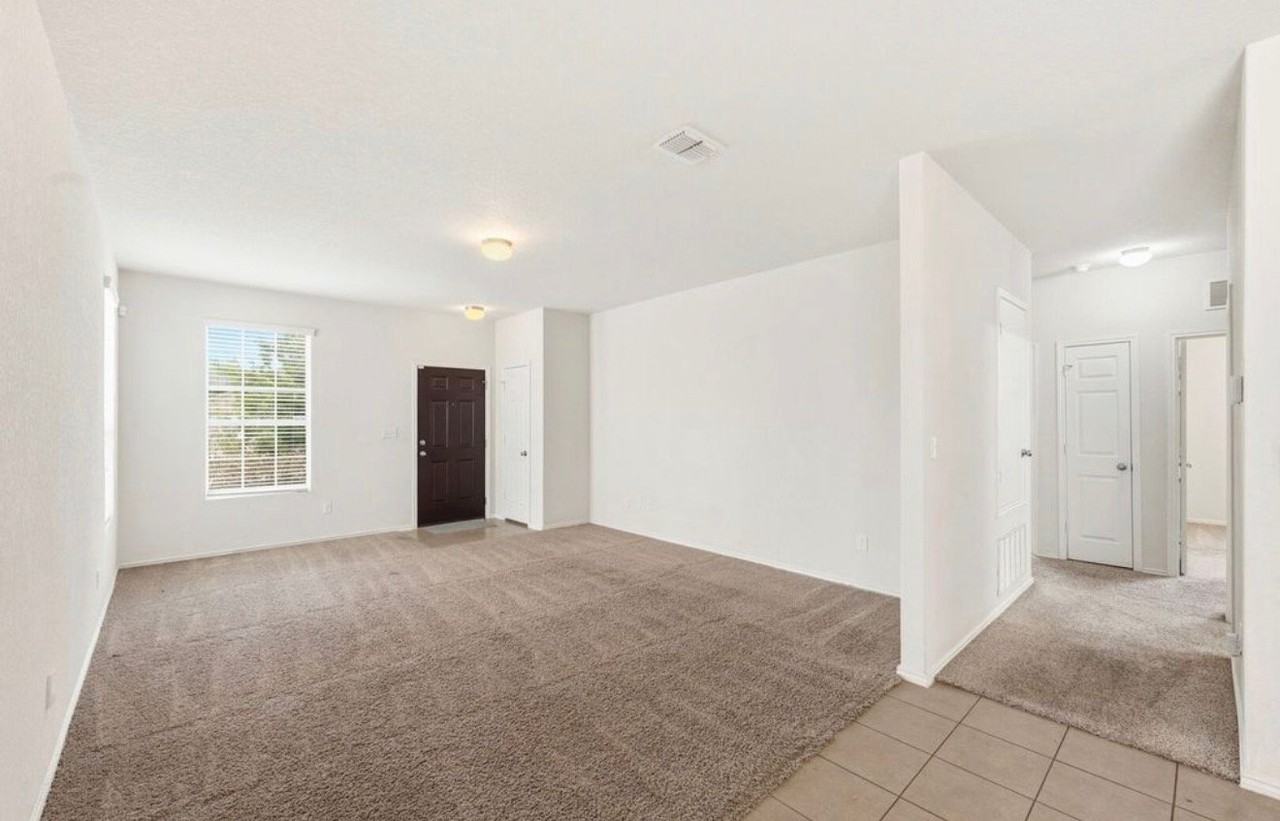 11358 Unbridled - Photo 3 of 18