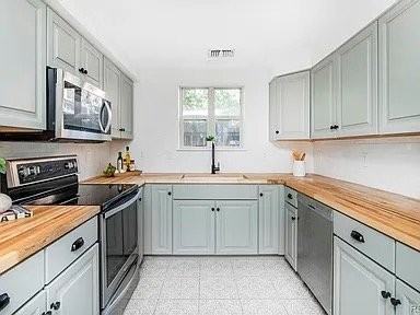 2910 Wyandot St #6 - Photo 6 of 20