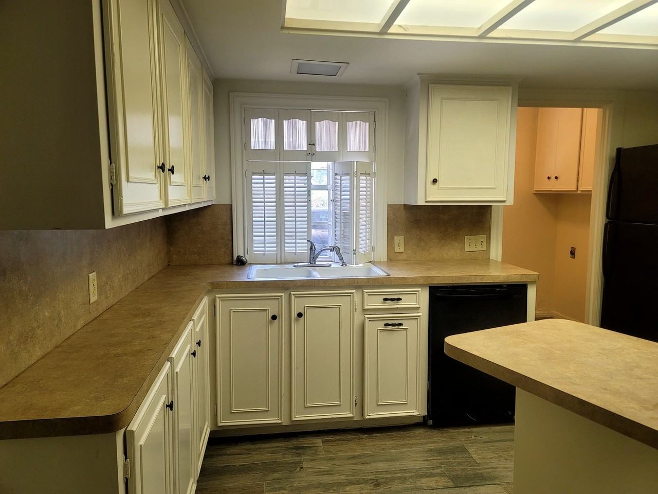 2820 4th St - Photo 5 of 20
