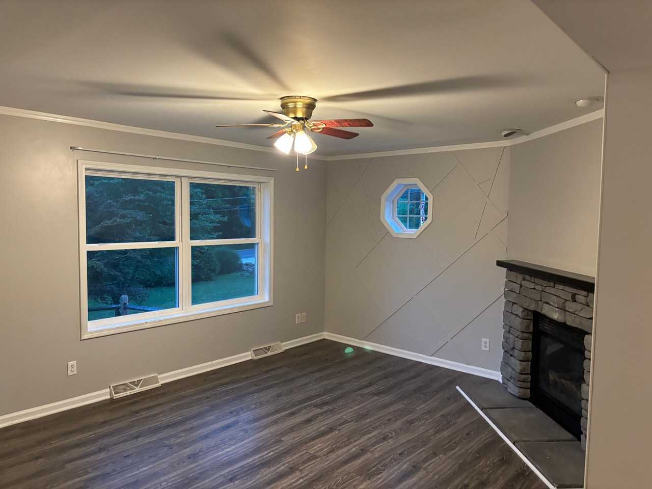 2016 Harkins Rd - Photo 5 of 18