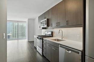 20 W Randolph St - Photo 1 of 1