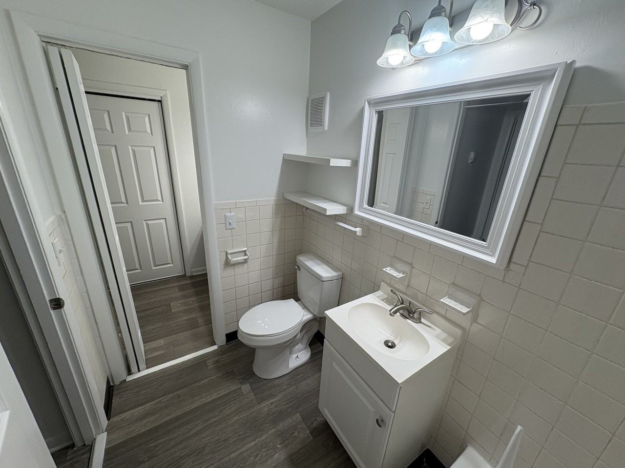 1005 Hickory Hill Ln #C110 - Photo 5 of 20