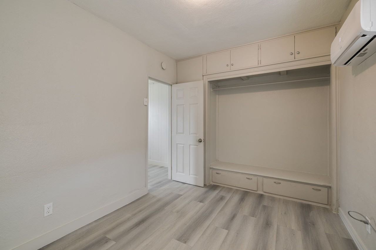 4701 Nw 16th St #4715 - Photo 4 of 14