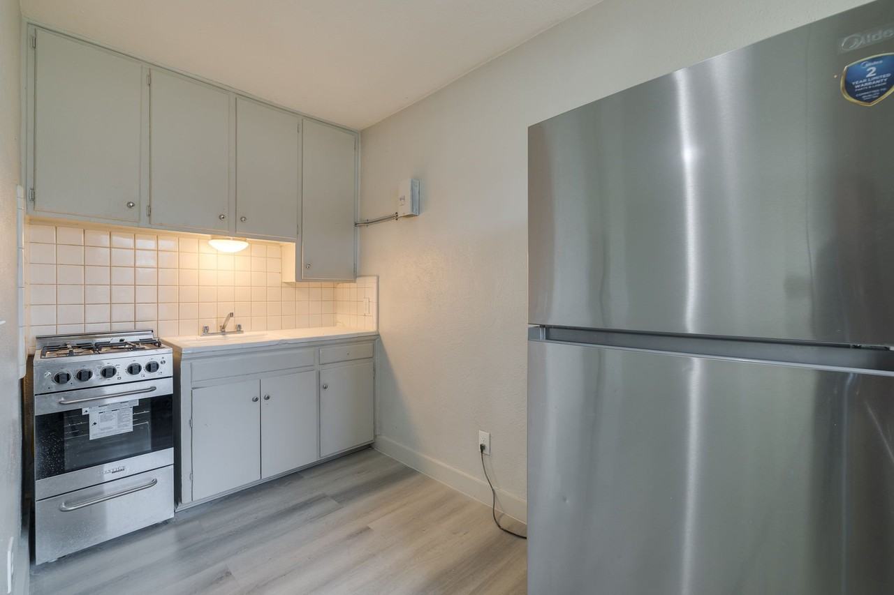 4701 Nw 16th St #4715 - Photo 5 of 14