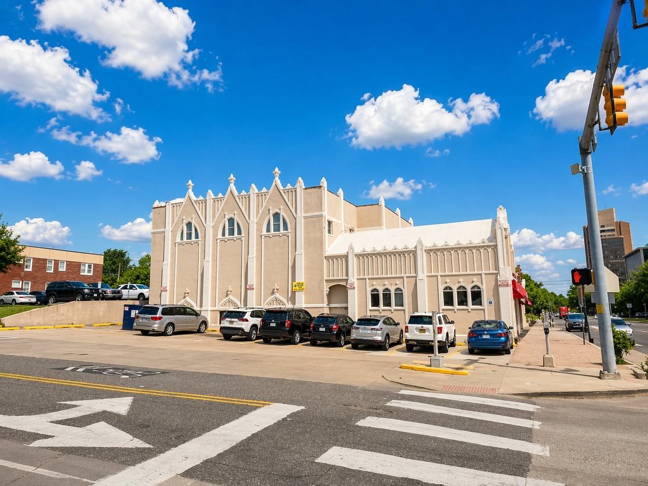 1901 N Classen Blvd #100 - Photo 2 of 11