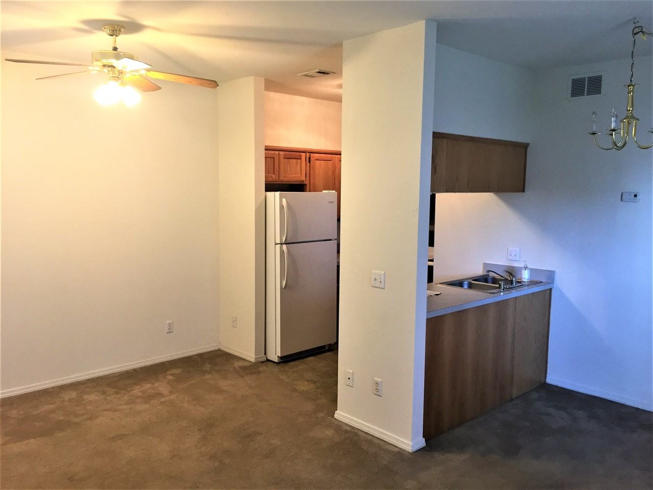 1770 N Gregg Ave #2 - Photo 5 of 13