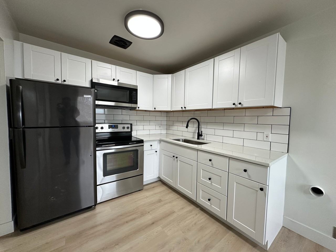 1340 S St #11 - Photo 7 of 20