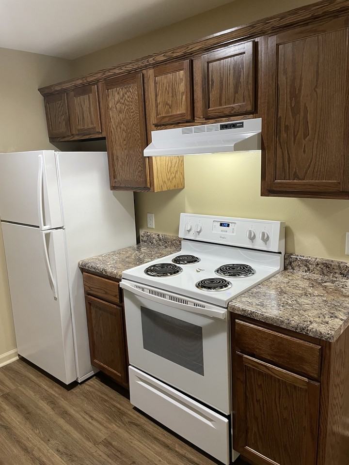 Oak Creek - Photo 6 of 12